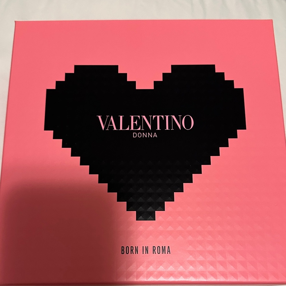 Valentino Donna - Born in Roma Gift Set